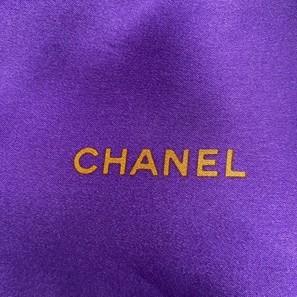 Authentic 💯 Purple Chanel Scarf - Picture 4 of 4